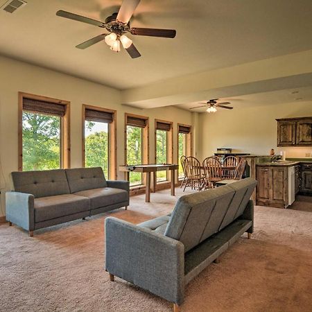Spacious Log Cabin With Fire Pit And Game Room! Eureka Springs Exterior photo